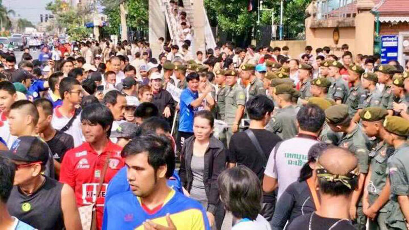 นักการเมืองโกงเงินบริจาค วิ่งเชษฐ์ สไมล์บัฟฟาโล่ นักการเมืองโกงเงินบริจาค วิ่งเชษฐ์ สไมล์บัฟฟาโล่