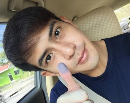 ไอซีที ยืนยัน ถ่ายรูปโชว์ลายนิ้วมือลงโซเชียล ไม่เสี่ยงโดนแฮ็ก ไอซีที ยืนยัน ถ่ายรูปโชว์ลายนิ้วมือลงโซเชียล ไม่เสี่ยงโดนแฮ็ก