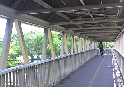 แชร์ว่อน คนไทยถูกหลอกให้ใช้สะพานลอย-เปลืองงบประมาณ ? แชร์ว่อน คนไทยถูกหลอกให้ใช้สะพานลอย-เปลืองงบประมาณ ?