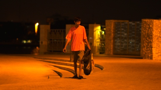 ครูเชาว์...เรือจ้างข้างถนนของเด็กเร่ร่อน ที่คนอื่นมองว่าบ้า