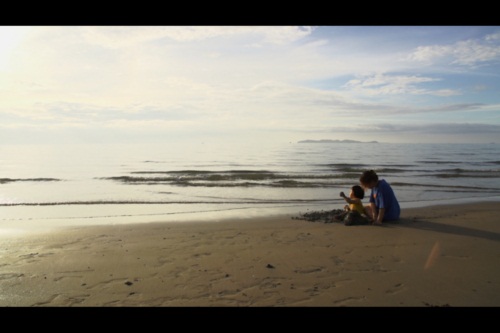 ฟ้าใส...นางฟ้าของแม่ กับการต่อสู้ในโลกอันมืดมิด