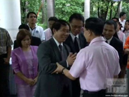 สมชาย วงศ์สวัสดิ์ เปิดบ้านให้อวยพรวันคล้ายวันเกิด