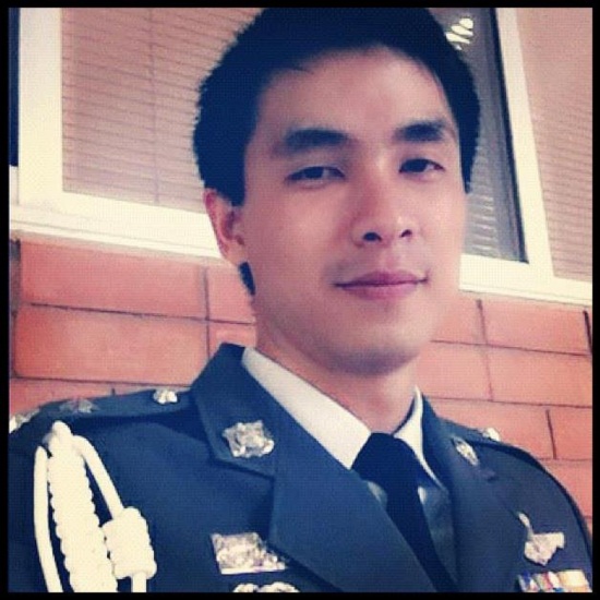 กรี๊ดแตก! เฟซบุ๊กสุดฮอต รวมภาพหนุ่มหล่อในเครื่องแบบ