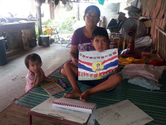 น้องทาม วรรธนะ เด็กไร้แขนสู้ชีวิต เร่งฝึกซ้อมวาดภาพ น้องทาม วรรธนะ เด็กไร้แขนสู้ชีวิต เร่งฝึกซ้อมวาดภาพ