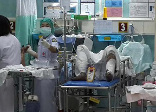 ถังเคมีโรงงานเหล็กเมืองระยองระเบิด คนงานเจ็บ 3 ราย ถังเคมีโรงงานเหล็กเมืองระยองระเบิด คนงานเจ็บ 3 ราย