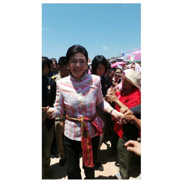 ยิ่งลักษณ์ ชินวัตร นายกรัฐมนตรีหญิงคนแรกของไทย ยิ่งลักษณ์ ชินวัตร นายกรัฐมนตรีหญิงคนแรกของไทย