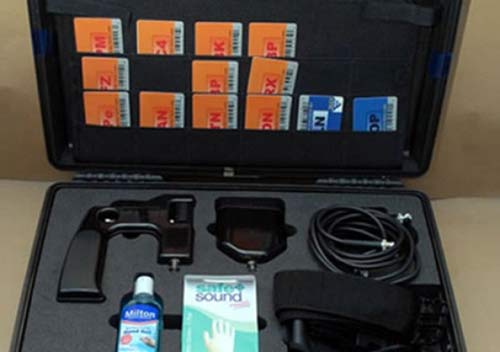 เจมส์ แม็คคอร์มิค นักธุรกิจอังกฤษตุ๋นขายเครื่องตรวจระเบิดปลอมทั่วโลก รวมไทย