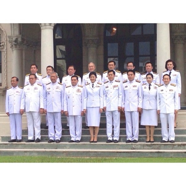 ยิ่งลักษณ์ ชินวัตร นายกรัฐมนตรีหญิงคนแรกของไทย ยิ่งลักษณ์ ชินวัตร นายกรัฐมนตรีหญิงคนแรกของไทย