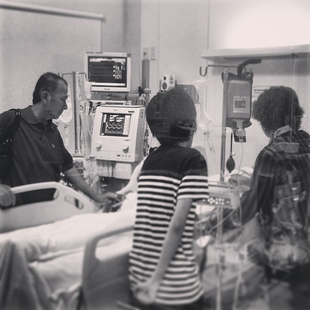 ตั้ม พฤษ์พล มุกดาสนิท กราฟิกดีไซเนอร์ชื่อดัง เสียชีวิตแล้ว หลังจมน้ำที่ภูเก็ต