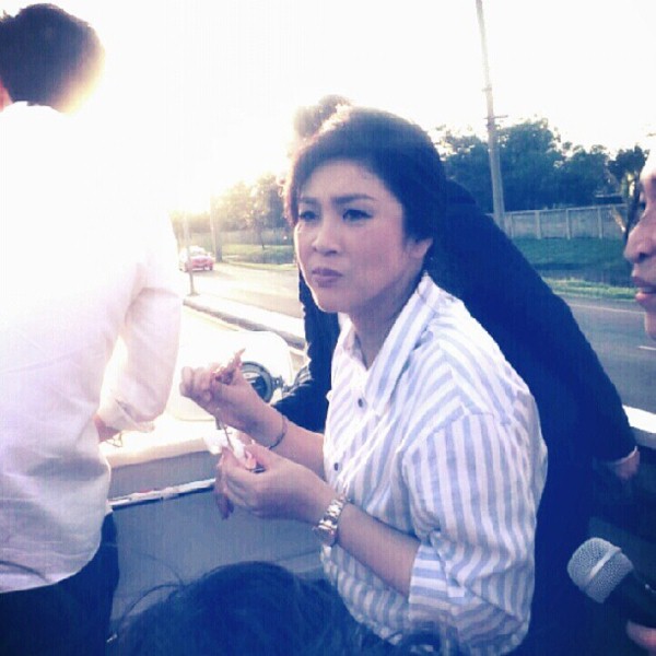 ยิ่งลักษณ์ ชินวัตร นายกรัฐมนตรีหญิงคนแรกของไทย ยิ่งลักษณ์ ชินวัตร นายกรัฐมนตรีหญิงคนแรกของไทย