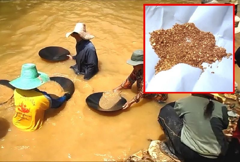 ชาวสุคิริน แห่ร่อนทองในคลองสายบุรี พบทองคำอื้อ ชาวสุคิริน แห่ร่อนทองในคลองสายบุรี พบทองคำอื้อ