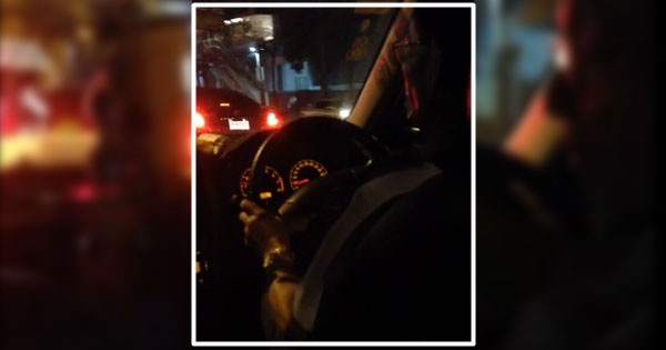 ทสภ. สั่งฟันแท็กซี่โก่งราคามิเตอร์ ห้ามเข้าสนามบินถาวร ทสภ. สั่งฟันแท็กซี่โก่งราคามิเตอร์ ห้ามเข้าสนามบินถาวร