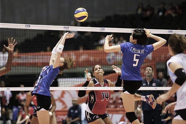 ปลื้มจิตร์ ถินขาว ปลื้มจิตร์ ถินขาว