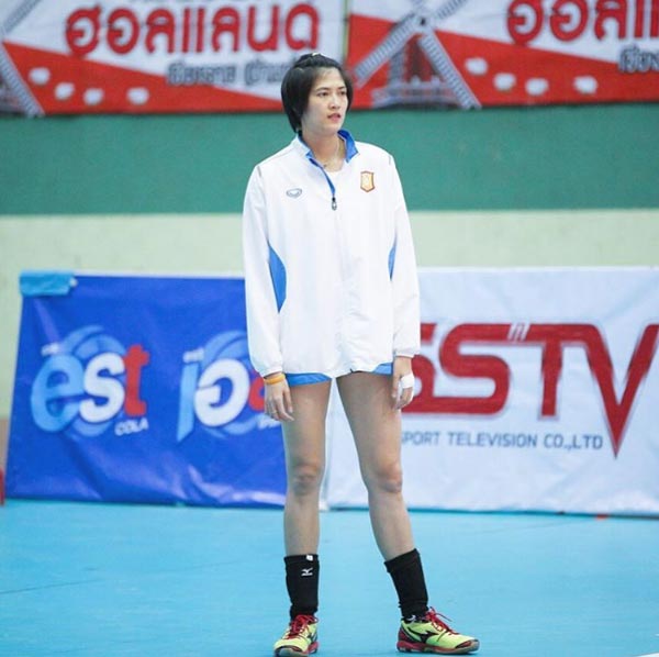 ปลื้มจิตร์ ถินขาว ปลื้มจิตร์ ถินขาว