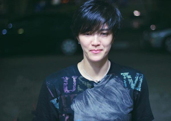 ปลื้มจิตร์ ถินขาว ปลื้มจิตร์ ถินขาว