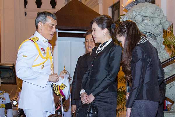 4 พระพี่น้อง ร่วมงานพระราชพิธีพระบรมศพ ในหลวง ร. 9 พร้อมหน้า 4 พระพี่น้อง ร่วมงานพระราชพิธีพระบรมศพ ในหลวง ร. 9 พร้อมหน้า