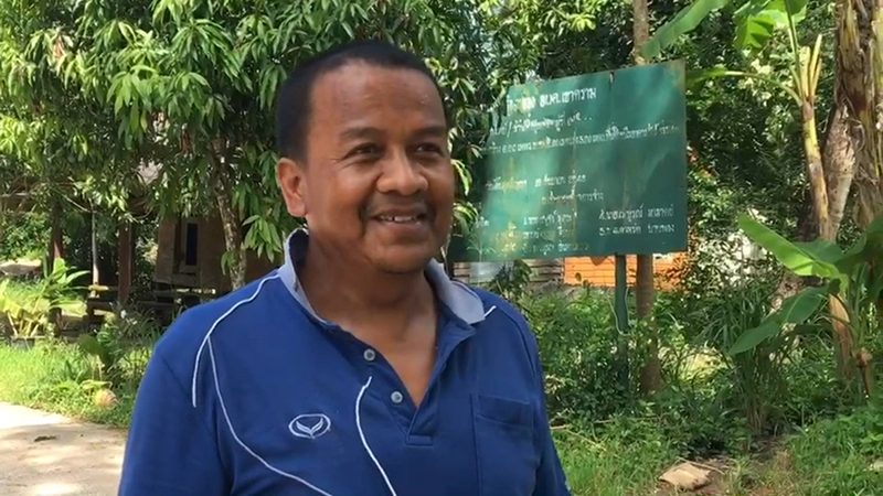 ชาวบ้านเหม็นกลิ่นต้นตีนเป็ด บานพร้อมกันสิบต้น ไม่ไหวจะทน ต้องย้ายไปอยู่ที่อื่น-ดมจนป่วย ! ชาวบ้านเหม็นกลิ่นต้นตีนเป็ด บานพร้อมกันสิบต้น ไม่ไหวจะทน ต้องย้ายไปอยู่ที่อื่น-ดมจนป่วย !