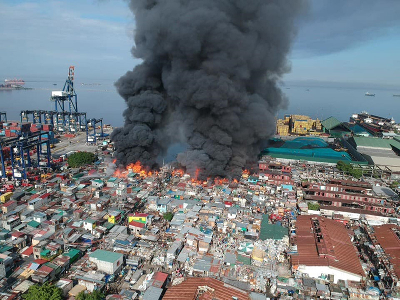 คลิประทึก นาทีไฟไหม้สลัมฟิลิปปินส์ บ้านหลายร้อยหลังวายวอด 450 ชีวิต ต้องไร้บ้าน คลิประทึก นาทีไฟไหม้สลัมฟิลิปปินส์ บ้านหลายร้อยหลังวายวอด 450 ชีวิต ต้องไร้บ้าน