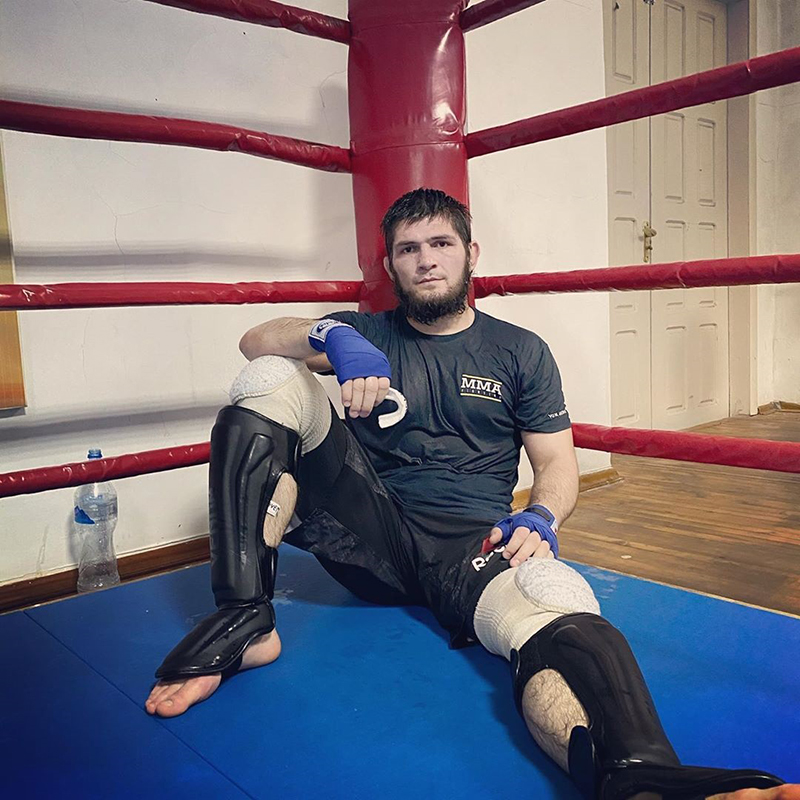 เปิดโมเมนต์ ยอดนักชก MMA โดนแกล้งแรงมาก อินทรีไร้พ่าย สิ้นลายเพราะงูยักษ์ เปิดโมเมนต์ ยอดนักชก MMA โดนแกล้งแรงมาก อินทรีไร้พ่าย สิ้นลายเพราะงูยักษ์