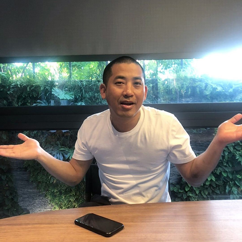 ปลาวาฬ อิสสระ เจ้าของ รร.ศรีพันวา ซิ่งรถเสียหลักฟาดเสาไฟฟ้า บาดเจ็บสาหัส ปลาวาฬ อิสสระ เจ้าของ รร.ศรีพันวา ซิ่งรถเสียหลักฟาดเสาไฟฟ้า บาดเจ็บสาหัส