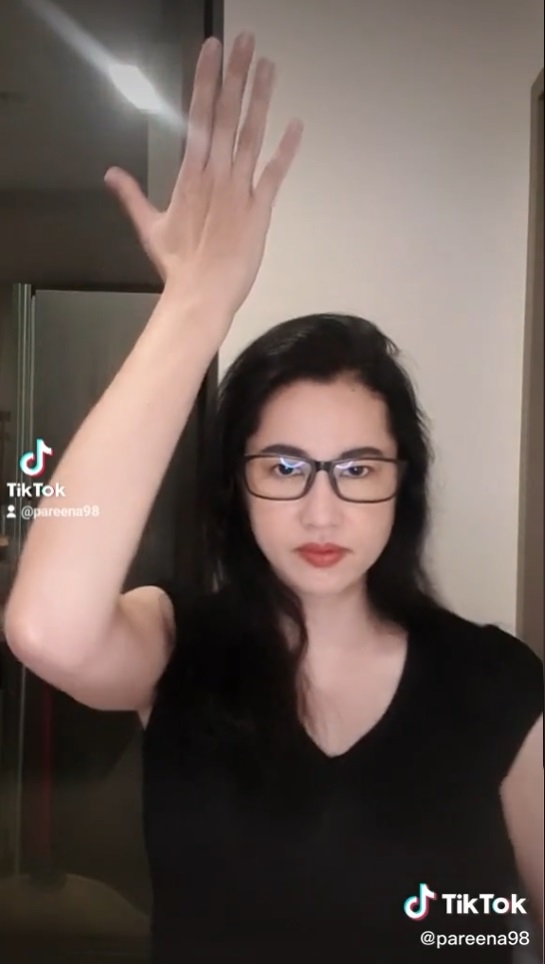 TikTok แทบแตก ! เอ๋ ปารีณา โคฟเว่อร์หนังดัง คังคุไบ ก็ฟาด 5 ล้านวิวไปเลยสิคะ TikTok แทบแตก ! เอ๋ ปารีณา โคฟเว่อร์หนังดัง คังคุไบ ก็ฟาด 5 ล้านวิวไปเลยสิคะ