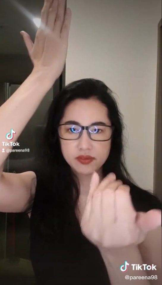 TikTok แทบแตก ! เอ๋ ปารีณา โคฟเว่อร์หนังดัง คังคุไบ ก็ฟาด 5 ล้านวิวไปเลยสิคะ TikTok แทบแตก ! เอ๋ ปารีณา โคฟเว่อร์หนังดัง คังคุไบ ก็ฟาด 5 ล้านวิวไปเลยสิคะ