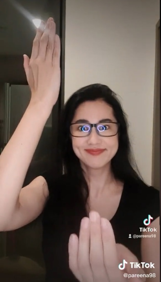 TikTok แทบแตก ! เอ๋ ปารีณา โคฟเว่อร์หนังดัง คังคุไบ ก็ฟาด 5 ล้านวิวไปเลยสิคะ TikTok แทบแตก ! เอ๋ ปารีณา โคฟเว่อร์หนังดัง คังคุไบ ก็ฟาด 5 ล้านวิวไปเลยสิคะ