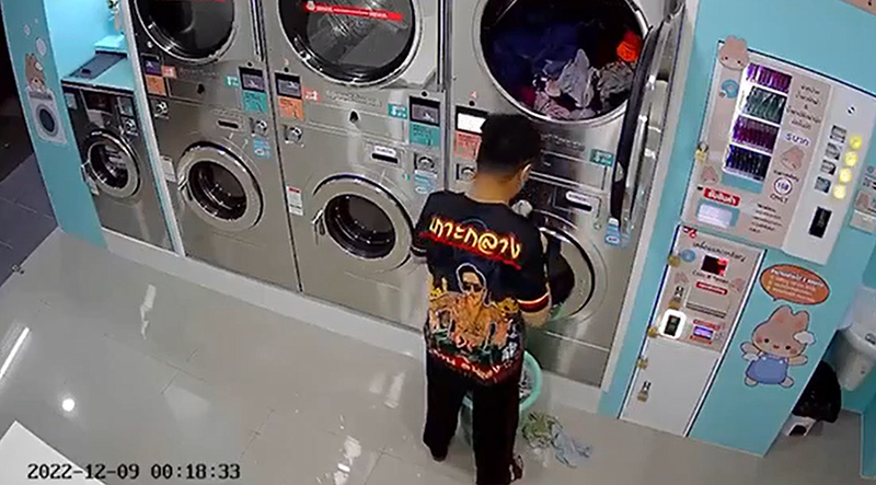 เตือนภัย ! โจรล้วงเครื่องซักผ้า ฉก กกน. แบรนด์เนม อ้างเอาไปขาย เพราะความจน เตือนภัย ! โจรล้วงเครื่องซักผ้า ฉก กกน. แบรนด์เนม อ้างเอาไปขาย เพราะความจน