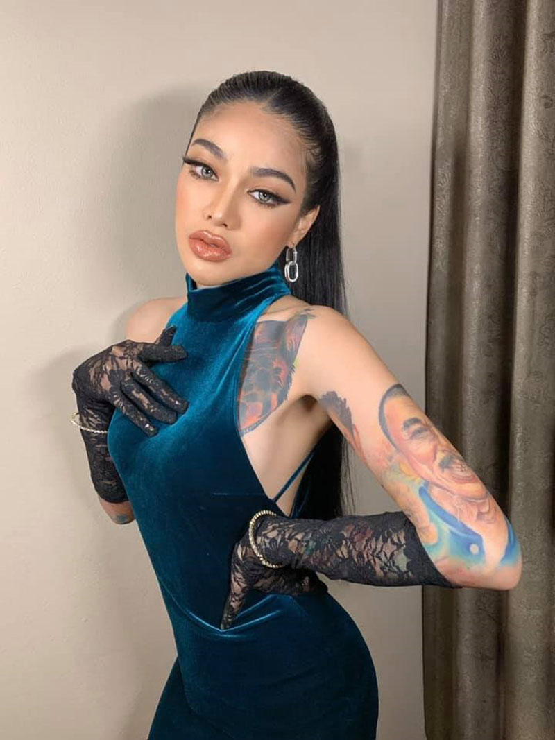 พิมรี่พาย ท้าชนตัวแม่ ชมพู่ อารยา ลั่นกลางไลฟ์ ถ้าไม่เอาก็อยู่ส่วนแม่ ไม่อยู่ในสังเวียน พิมรี่พาย ท้าชนตัวแม่ ชมพู่ อารยา ลั่นกลางไลฟ์ ถ้าไม่เอาก็อยู่ส่วนแม่ ไม่อยู่ในสังเวียน