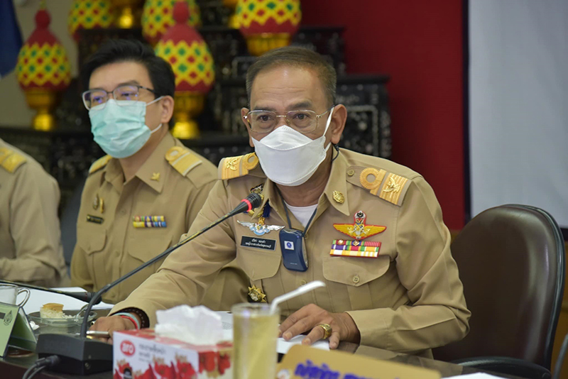 รองผู้ว่าฯ สุพรรณบุรี จ่อแจ้งความ แอ๊ด คาราบาว ด่าผู้ว่าฯ บนเวที ชี้เหตุไม่จ้างมาเล่นจนเดือด รองผู้ว่าฯ สุพรรณบุรี จ่อแจ้งความ แอ๊ด คาราบาว ด่าผู้ว่าฯ บนเวที ชี้เหตุไม่จ้างมาเล่นจนเดือด