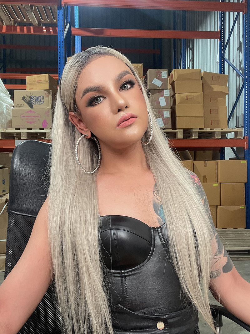 ขนเพชร โชว์กินตุ๊กแกทอด เสียงกรอบลั่นไลฟ์ หน้าอร่อยฟิน เจอจับผิดไม่ยอมกลืน-คายทิ้ง !? ขนเพชร โชว์กินตุ๊กแกทอด เสียงกรอบลั่นไลฟ์ หน้าอร่อยฟิน เจอจับผิดไม่ยอมกลืน-คายทิ้ง !?