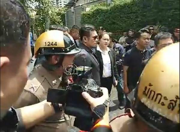 วินมอเตอร์ไซค์ประท้วง