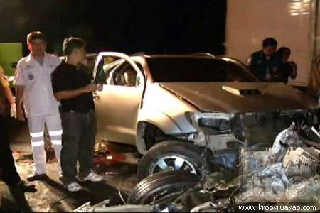 ปอร์เช่ชนฟอร์จูนเนอร์