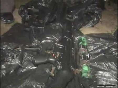 พบอาวุธสงครามใน ซ.พัฒนาการ 40