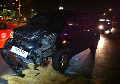 รถชนกันแยกเกษตร