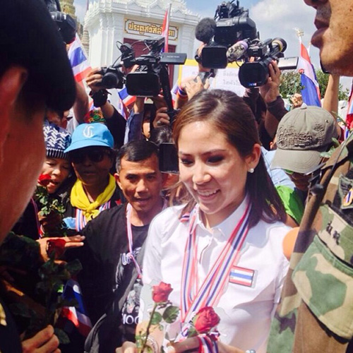 ตั้น จิตภัสร์ ภิรมย์ภักดี ตั้น จิตภัสร์ ภิรมย์ภักดี