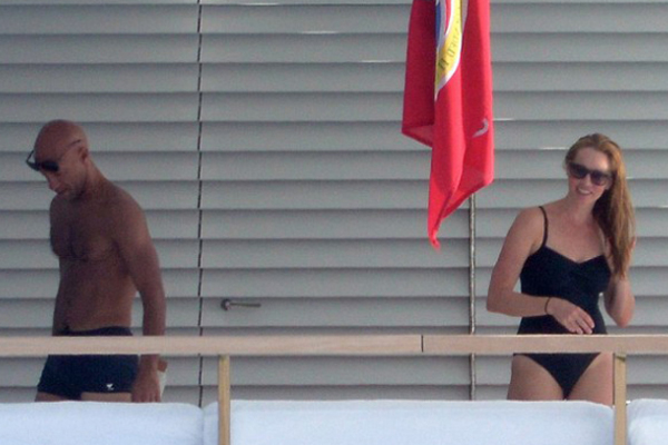 ภรรยาสตีฟ จ็อบส์ สวีทหวานแหววกับรักใหม่ หลังสามีตาย 3 ปี ภรรยาสตีฟ จ็อบส์ สวีทหวานแหววกับรักใหม่ หลังสามีตาย 3 ปี