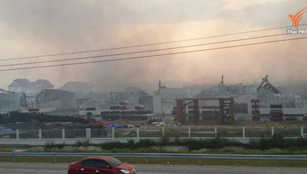 ภาพล่าสุด ไฟไหม้โรงงานยาง นิคมเหมราช บริษัทหลิงหลง ระยอง ภาพล่าสุด ไฟไหม้โรงงานยาง นิคมเหมราช บริษัทหลิงหลง ระยอง
