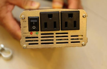 ชาร์จไฟโทรศัพท์มือถือ ชาร์จไฟโทรศัพท์มือถือ