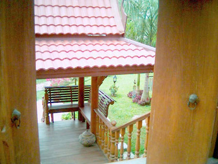 บ้านแสงโสม