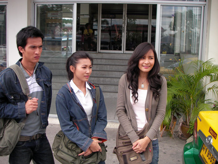 ขวัญใจ จันทอง 