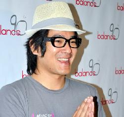  ลีโอ พุฒ