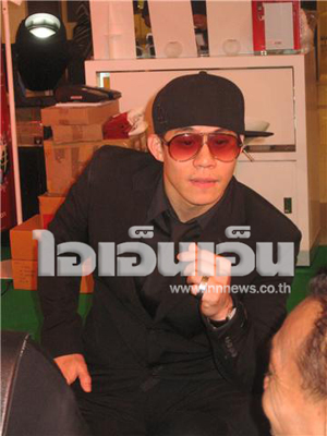 แอนดี้ เขมพิมุก