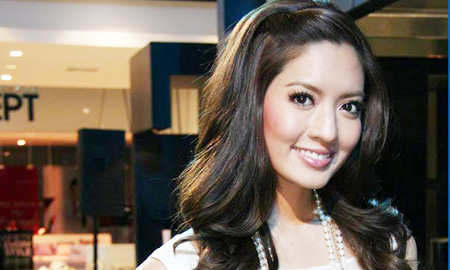 แอฟ - ทักษอร 