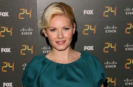 เอลิชา คัธเบิร์ต - Elisha Cuthbert