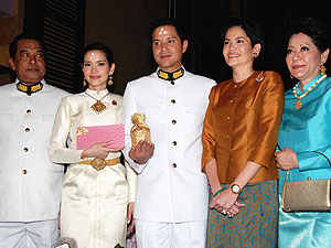 อ้อม พิยดา