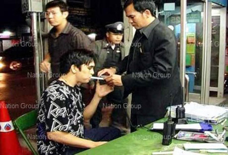 นิพิธ ฮันเก้