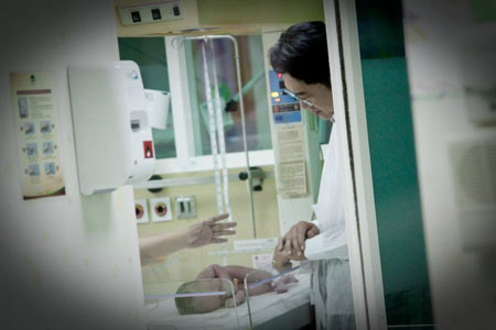 น้องฟ้า ลูกสาวองอาจ คล้ามไพบูลย์