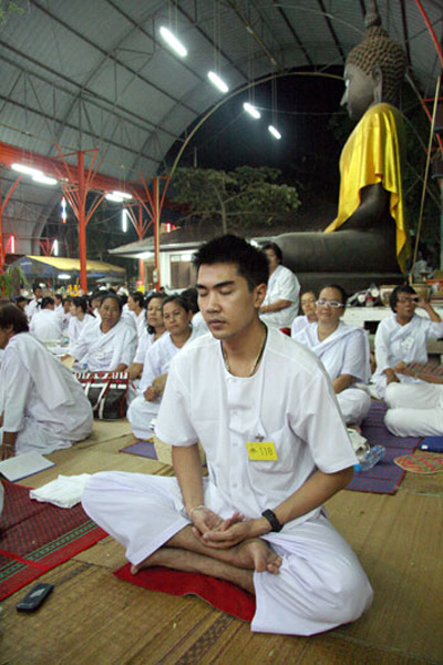 สืบศักดิ์ ผันสืบ