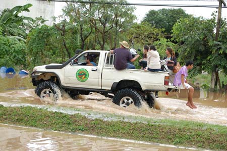 ข่าวน้ำท่วม ปักธงชัย น้ำท่วมโคราช